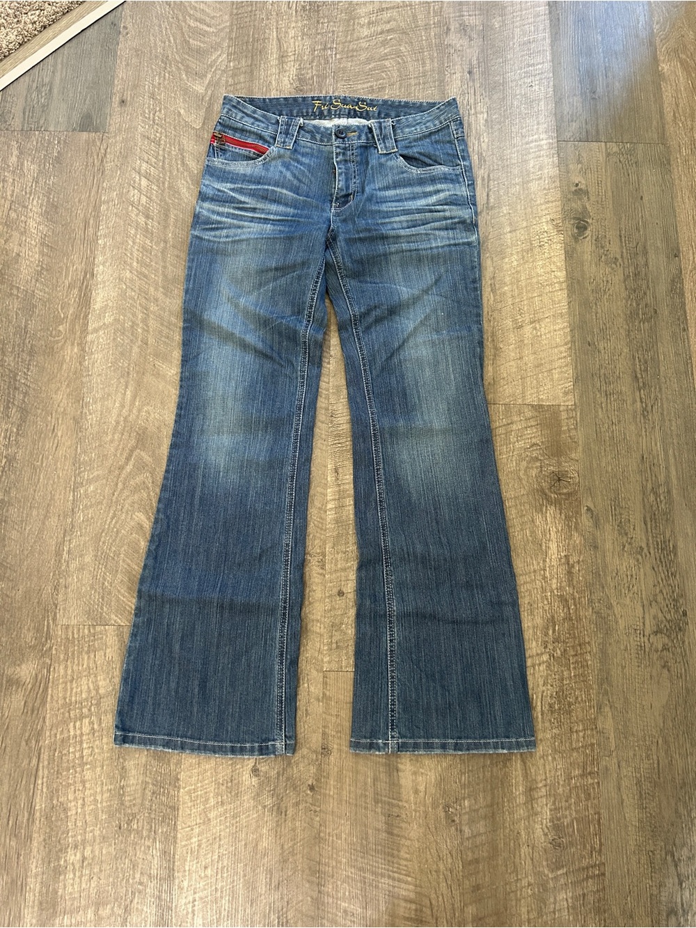 Women’s Blue Flared Jeans with Subtle Fading - Unbranded